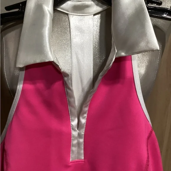 NWT golf or tennis top - Picture 8 of 11